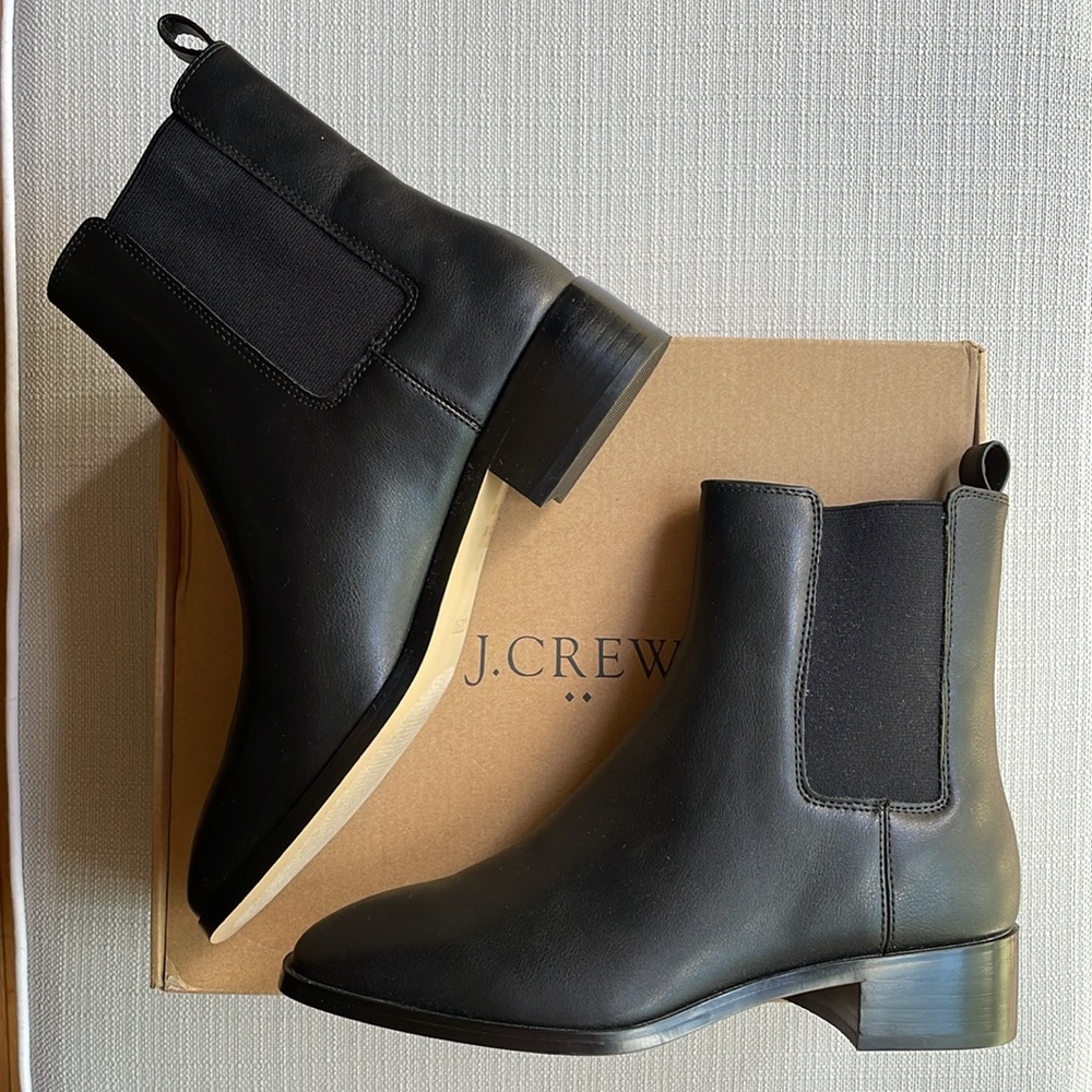 Jcrew factory classic black Chelsea boots size 7